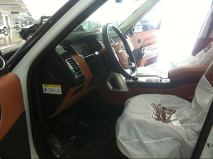 路虎揽胜行政版3.0/5.0 天津港零利润飚价