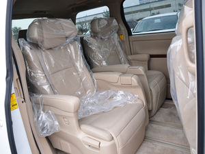 丰田埃尔法3.5中东版 现车最低报价80万