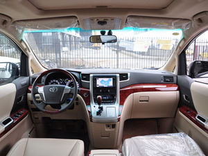 丰田埃尔法3.5中东版 现车最低报价80万