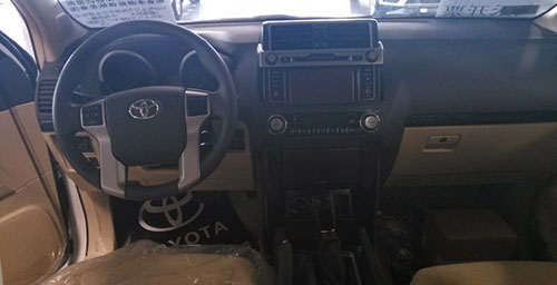 2014款丰田普拉多2700 暑期飚底价冲量