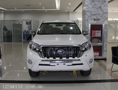 丰田普拉多2700中东版 港口月末清仓促销