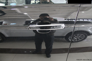 路虎揽胜行政5.0/3.0 优惠底价尝鲜出售