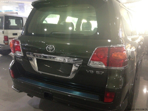 2014款丰田酷路泽5700 击溃底价优惠多