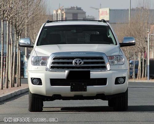 2014款丰田红杉白金版 天津现车到店优惠