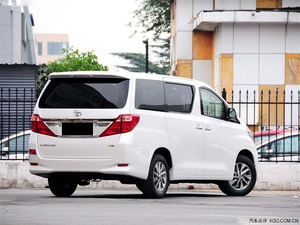 丰田埃尔法3.5中东现车 报价80万优惠中