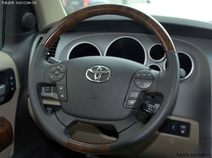 2014款丰田红杉白金版 天津现车到店优惠