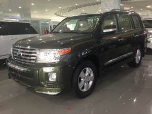 2014款丰田酷路泽5700 双备/单备价格更优