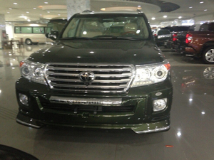 2014款丰田酷路泽5700 双备/单备价格更优