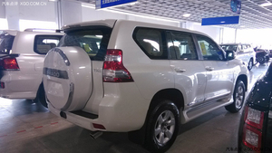 2014款丰田普拉多2700 一降再降现车走俏