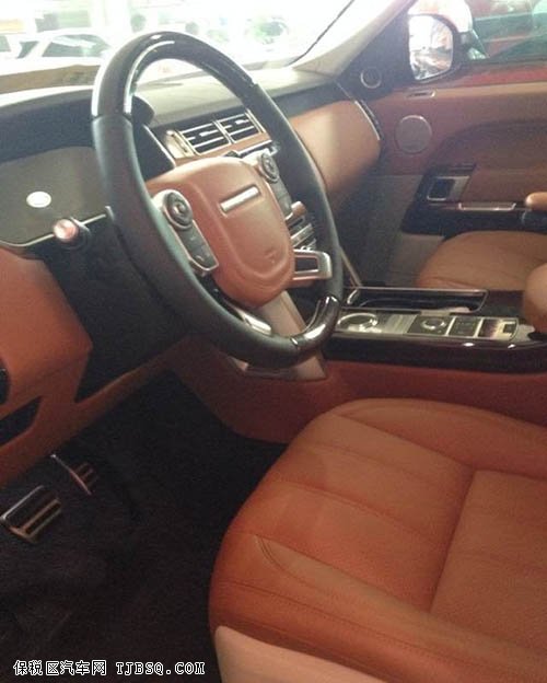 进口路虎揽胜降30万 天津港现车巨幅优惠