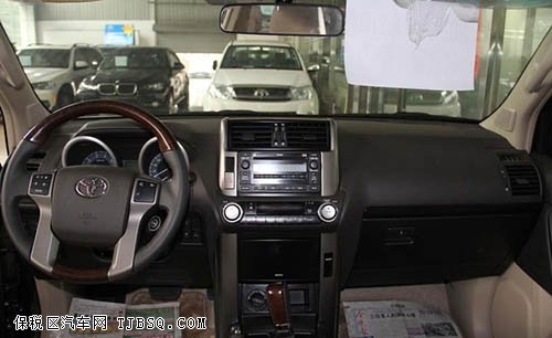 丰田普拉多2700高端大气 超低价坐拥豪车