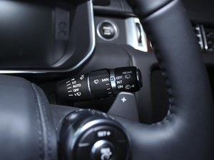 新款路虎揽胜行政版 价格狂降心动出售