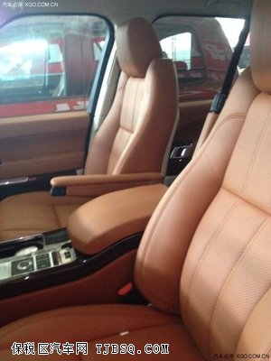 进口路虎揽胜降30万 天津港现车巨幅优惠