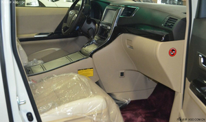 丰田埃尔法现车中东版 惠抵津城欢迎莅临