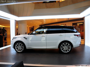 路虎揽胜运动版白色撞顶 特惠豪情直降