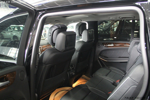 奔驰GL550新车到店优惠 体验豪车零距离