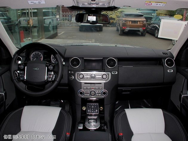 14款路虎发现四已到店 居家旅游必备的好车