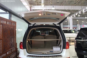 奔驰GL350豪车零距离 奔驰GL350降价中