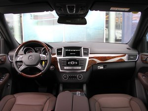 奔驰ML350优惠折上折 ML320/ML400现车