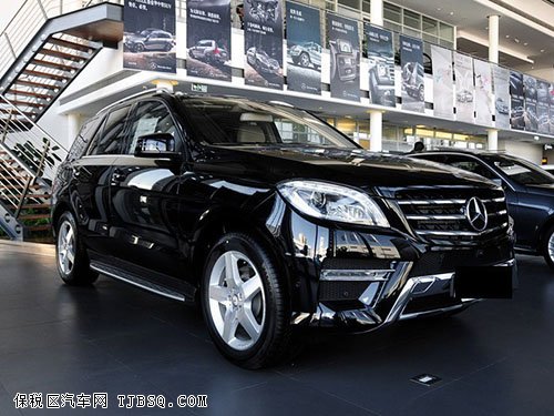 进口奔驰ML400黑色现车 现金直降5万元