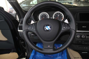 宝马X5M版店内现车热卖 钜惠价飚底直降