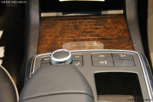 2014款奔驰GL550现车 优惠力度大173万