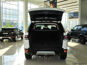 路虎揽胜运动3.0T 2014款白色好车钜惠