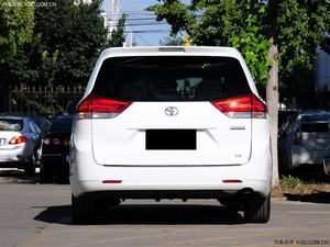 丰田塞纳期待您豪气驾驭 八月初大优惠