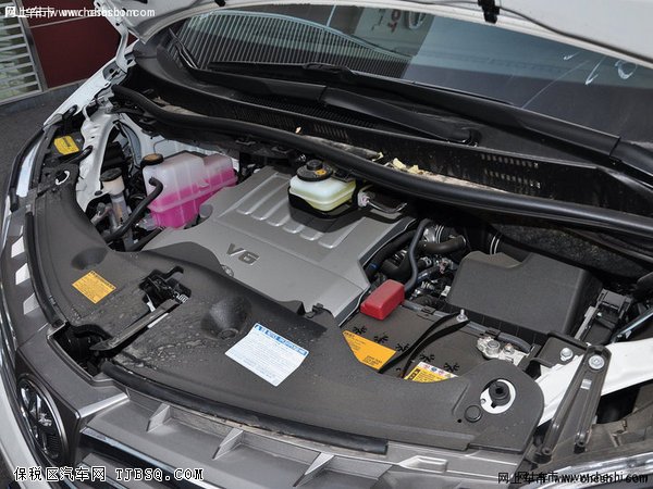 2014款丰田埃尔法现车 颜色多天津港可分期