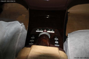 2014款奔驰S600L现车 加价22万欢迎品鉴