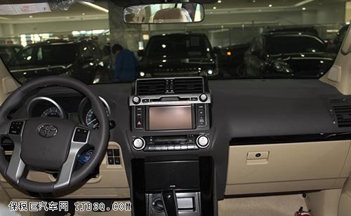 丰田霸道2700中东版现车到店 疯狂打折大酬宾