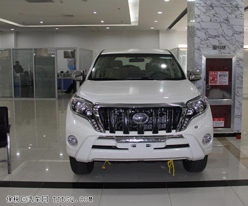 丰田霸道2700中东版现车到店 疯狂打折大酬宾