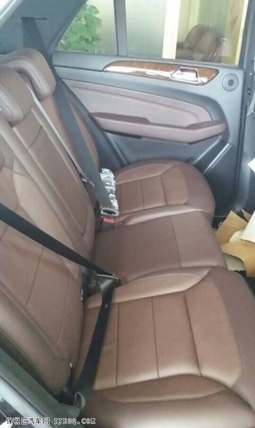 奔驰ML400经典车型 天津现车优惠风暴袭卷