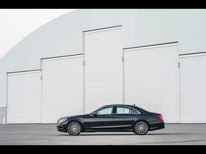 奔驰S400尊贵版促销疯抢 现车限时折扣14万