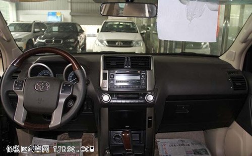 丰田普拉多2700已到店 优惠隆重回馈顾客