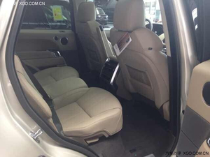 新款路虎揽胜运动版 现车周末跌翻最低报价