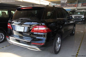 奔驰ML350惊喜价袭港 奔驰ML350折上折