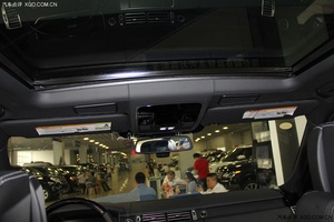 路虎揽胜行政5.0创世 天津港口四座现车优惠