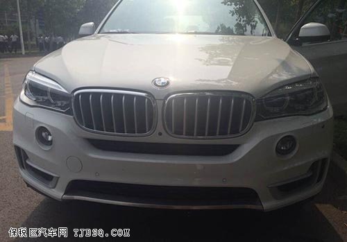 宝马X5激情让利豪惠折上折 天津港口现车热卖