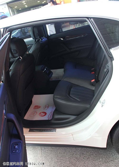 玛莎拉蒂总裁飚底价 港口八月热卖全力促销