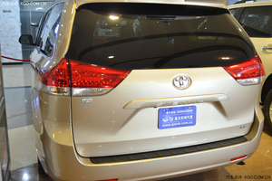 丰田塞纳天津港现车震撼报价 月中商家优惠售