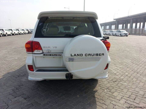 丰田酷路泽4000中东版现车 霸气降价超值回馈