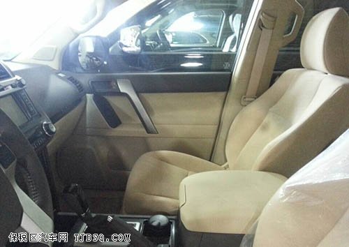 丰田普拉多2700中东版 霸道2700享驾驭之悦