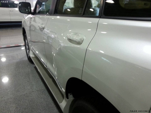 丰田普拉多2700中东版 霸道2700享驾驭之悦