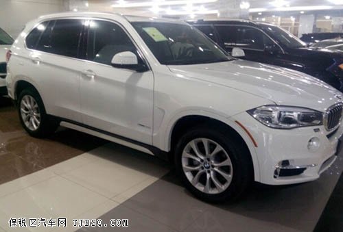 进口宝马X5现车折上折 天津港锋芒底价