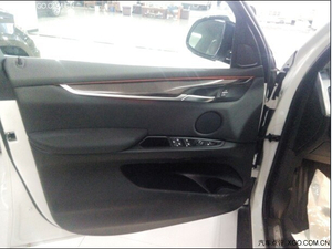 进口宝马X5现车折上折 天津港锋芒底价