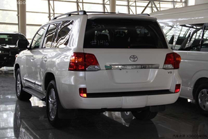 中东版丰田酷路泽5700 港口现车优惠让利多