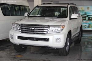 中东版丰田酷路泽5700 港口现车优惠让利多