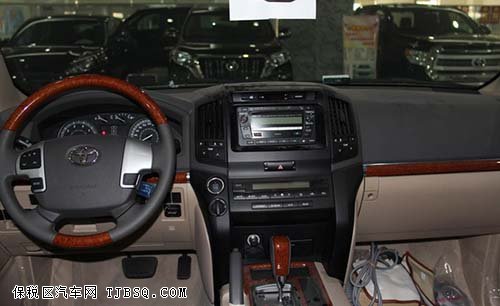 丰田酷路泽4000中东版报价 港口促销底价喝彩