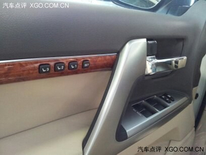 丰田酷路泽5700美规版现车 乐享巅峰新折扣